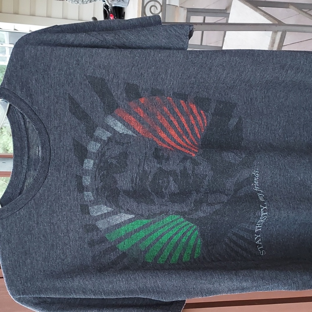 DOS EQUIS T-Shirt 50% Cotton, 50% Polyester Size Large